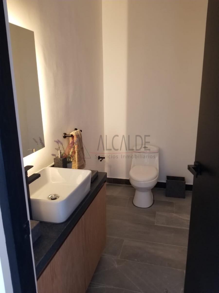 055b3d4ea3eef5c2a573110399224329