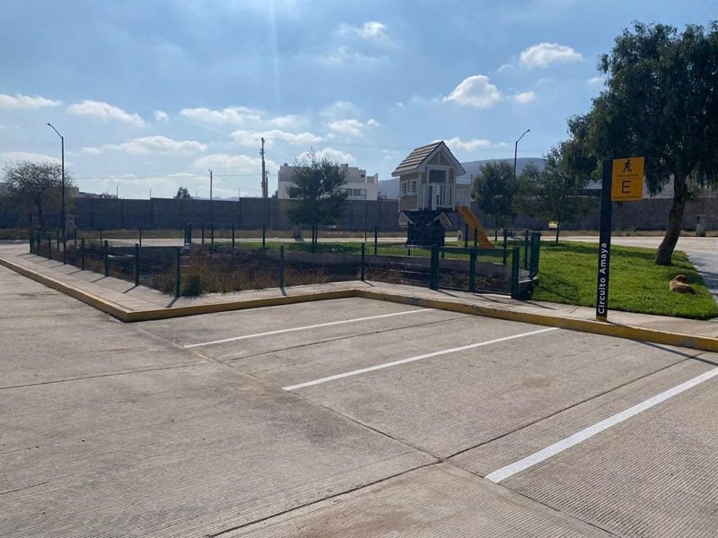 Terreno en Venta en Cennet Residencial