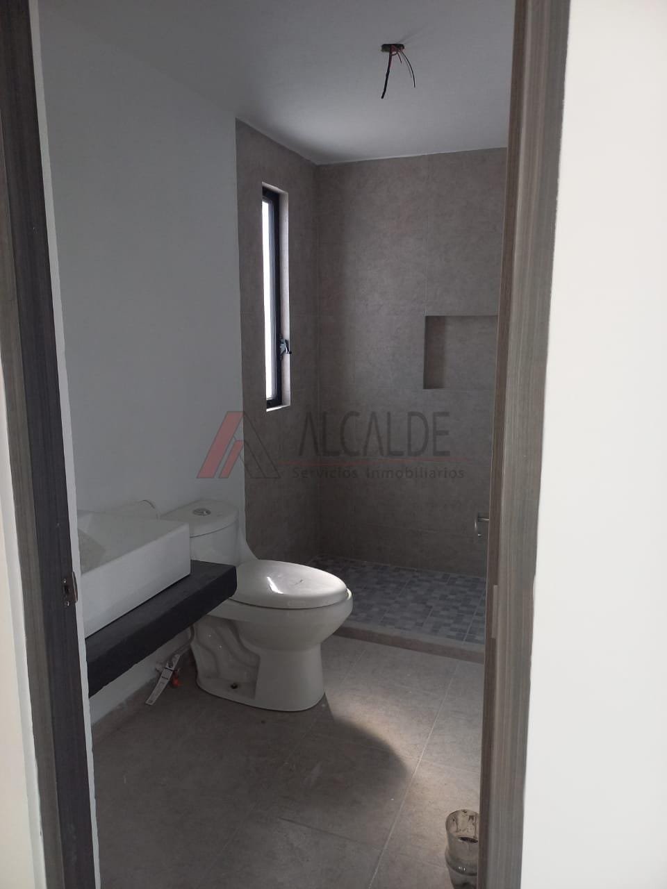 WhatsApp Image 2022-04-05 at 6.41.32 PM (2) Casa en Venta en Villa de Pozos
