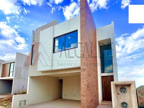 Casa en Venta en Cennet Residencial