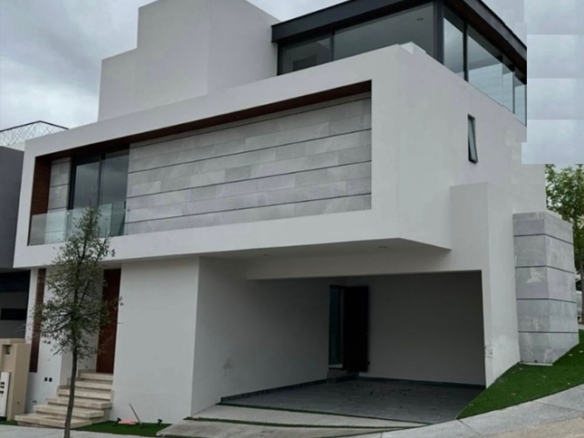 Casa en Venta en Lomas del Pedregal